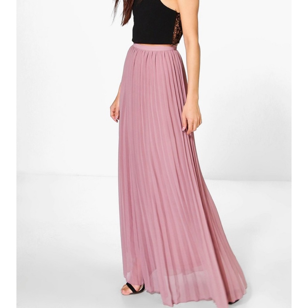 Boohoo Pleated Maxi Skirt